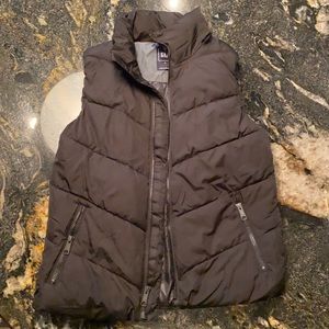 GAP puffer vest